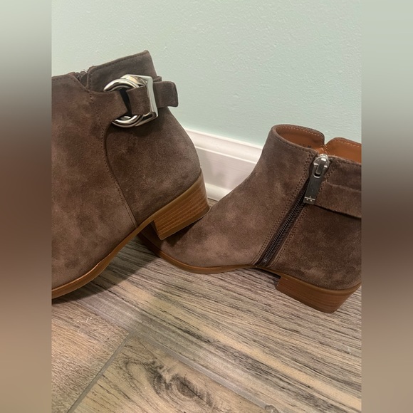 Aquatalia Women's Faria Weatherproof Bootie, Taupe, Size 6.5, Italian Leather - Picture 12 of 14